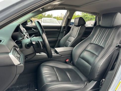 Used 2021 Honda Accord Touring image 13
