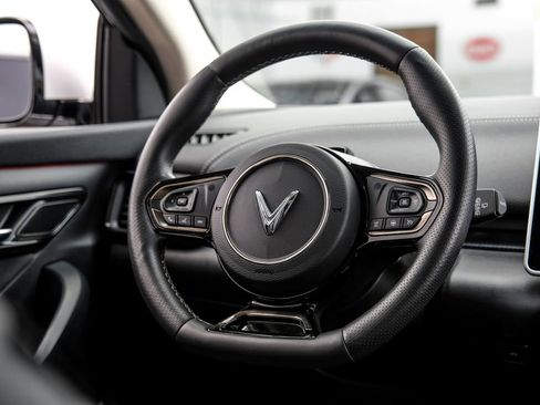 Used 2023 VinFast VF 8 Eco AWD/4WD image 20