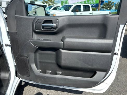 Used 2025 Chevrolet Silverado 1500 W/T image 24