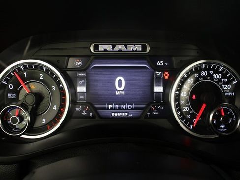 Used 2020 RAM 2500 Laramie image 11