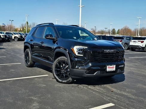 New 2026 GMC Terrain Elevation w/ Elevation Premium Package image 2