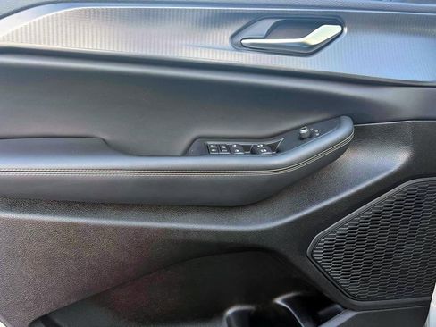 Certified 2023 Jeep Grand Cherokee L Laredo image 16