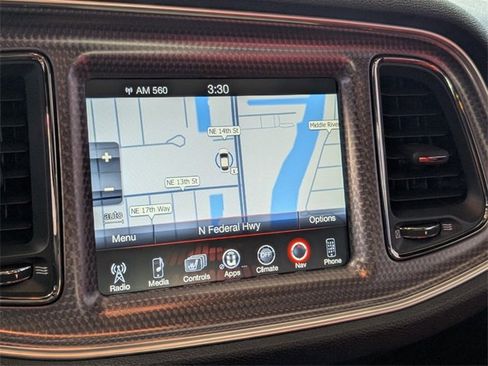 Used 2016 Dodge Challenger SRT Hellcat image 23