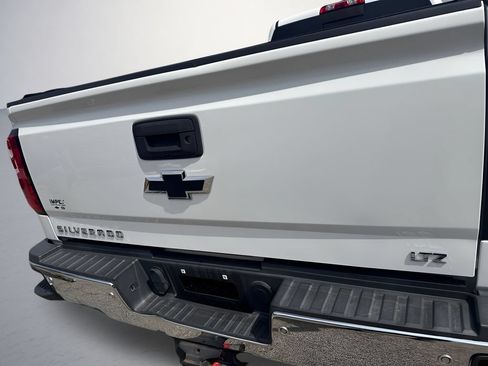 Used 2018 Chevrolet Silverado 3500 LTZ w/ Duramax Plus Package AWD/4WD image 33