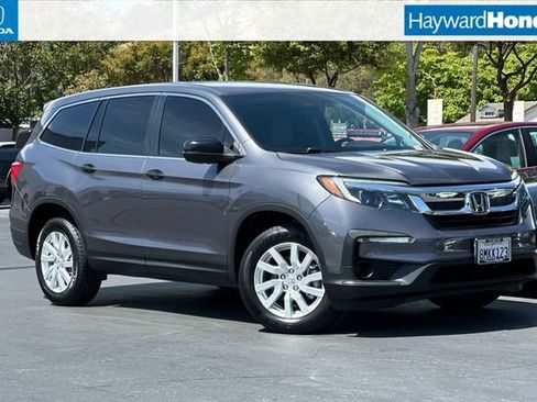 Certified 2019 Honda Pilot LX image 1