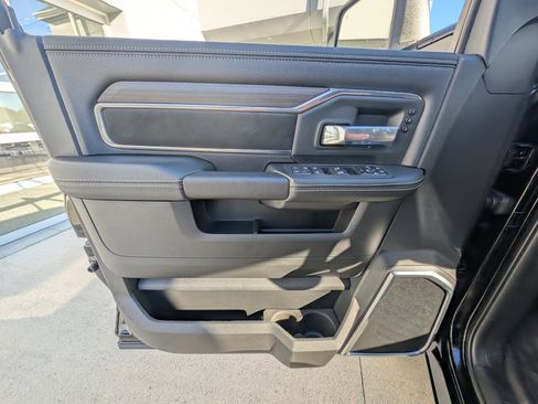 New 2025 RAM 2500 Laramie image 39