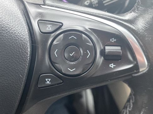 Used 2019 Buick Envision Preferred AWD/4WD image 21