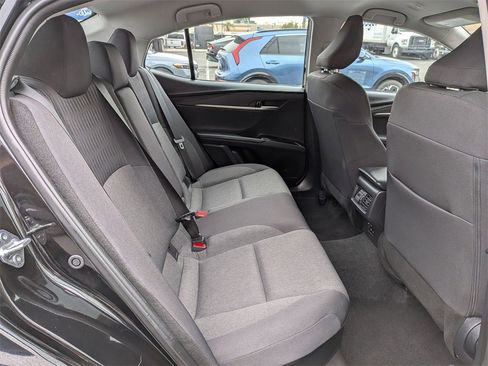 Used 2025 Toyota Camry LE image 29