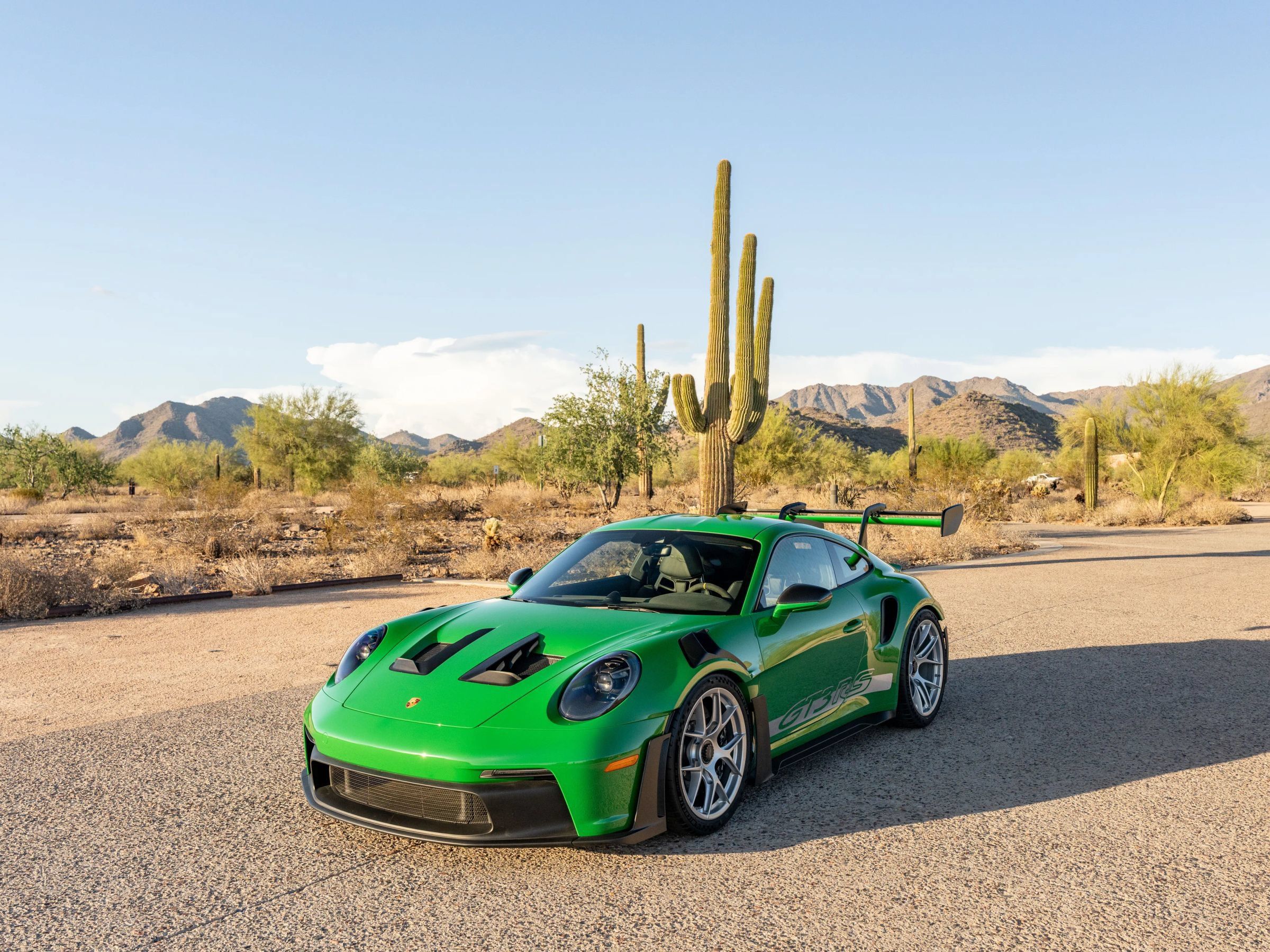 Used 2025 Porsche 911 GT3 RS RWD image 22