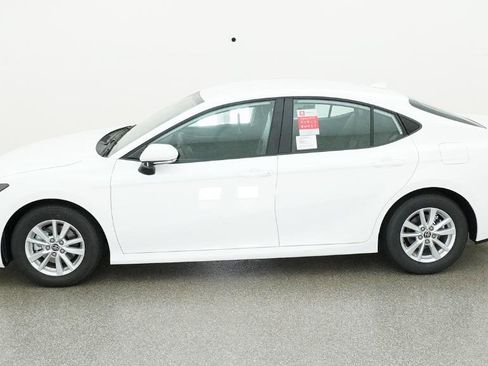 New 2026 Toyota Camry LE FWD image 41