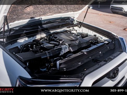 Used 2023 Toyota 4Runner TRD Off-Road image 46