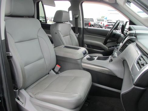 Used 2018 Chevrolet Tahoe LT AWD/4WD image 26