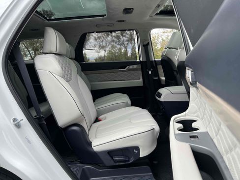 Used 2022 Hyundai Palisade Calligraphy w/ Cargo Package FWD image 50