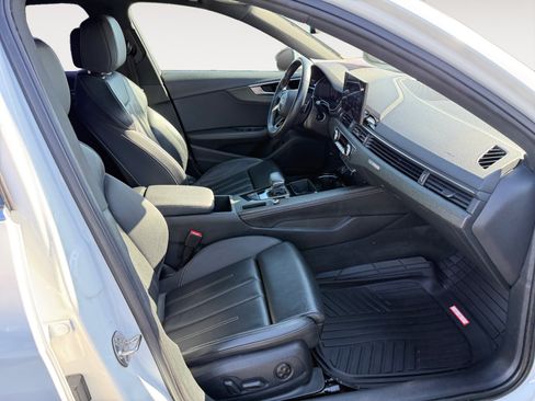 Used 2022 Audi A4 2.0T Premium Plus AWD/4WD image 19
