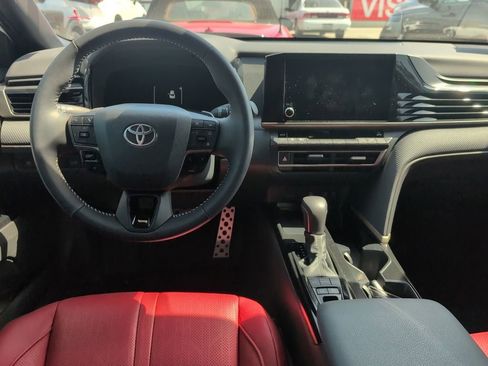 Certified 2025 Toyota Camry SE FWD image 11