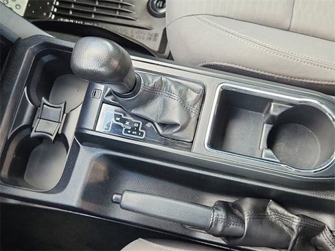 Used 2019 Toyota Tacoma SR5 image 15