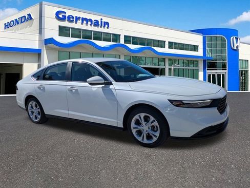 Used 2025 Honda Accord LX image 3