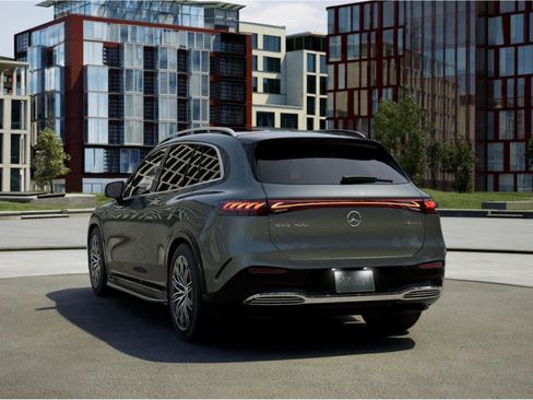 New 2026 Mercedes-Benz EQS 400 4MATIC SUV image 26