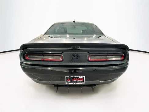 Used 2016 Dodge Challenger R/T Scat Pack RWD image 3