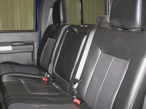 Used 2015 Ford F350 Lariat image 18