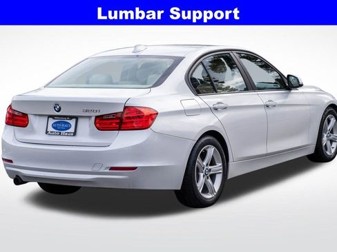 Used 2014 BMW 320i Sedan image 8