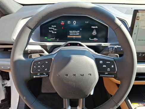 New 2026 Lexus ES 350h AWD image 11