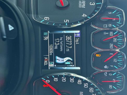 Used 2020 Chevrolet Tahoe LT image 23