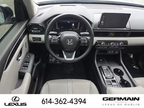 Used 2023 Honda Pilot Elite image 39