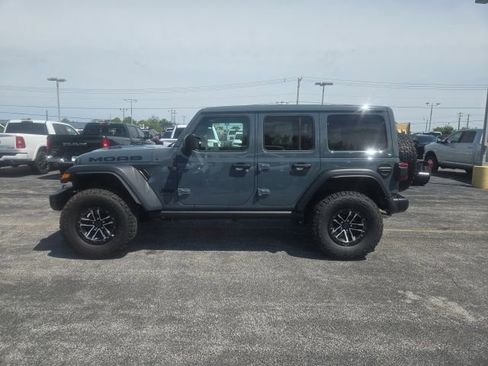 Used 2026 Jeep Wrangler Unlimited Rubicon 392 w/ Quick Order Package 27X Moab AWD/4WD image 4