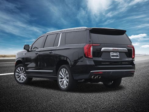 Used 2023 GMC Yukon XL Denali w/ Denali Reserve Package image 20