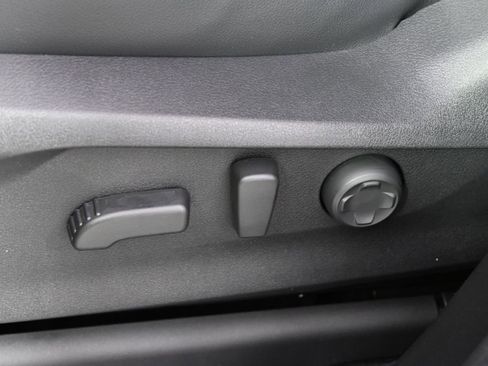 Used 2025 Subaru Ascent Limited w/ Popular Package #2 image 14