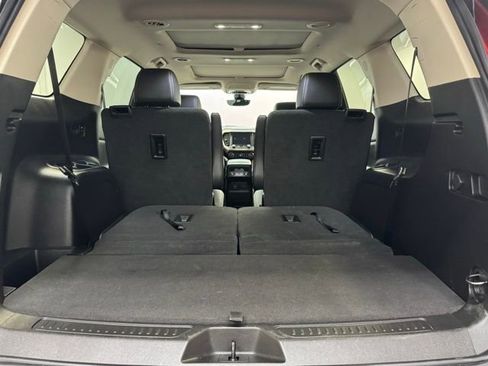 Used 2023 GMC Acadia Denali image 36