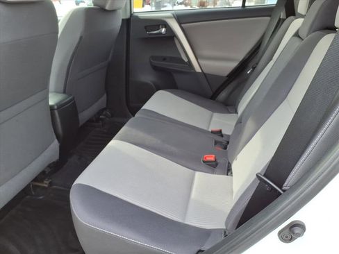 Used 2014 Toyota RAV4 XLE image 18