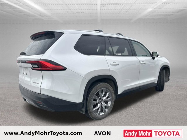 Used 2024 Toyota Grand Highlander AWD image 16