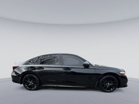 Used 2024 Honda Civic Sport image 10