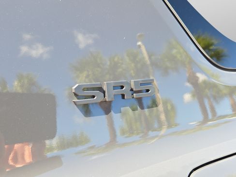 Certified 2026 Toyota 4Runner SR5 AWD/4WD image 33