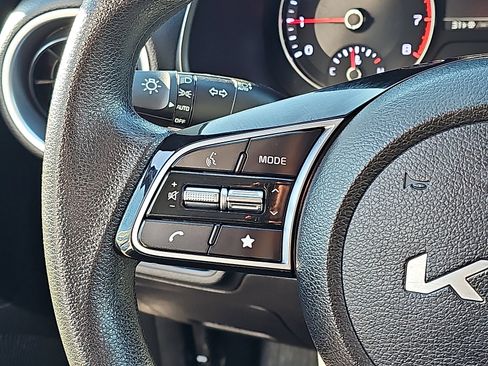 Used 2023 Kia Forte LXS w/ LXS Technology Package image 20