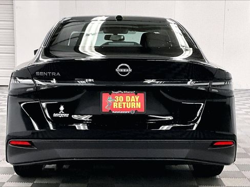 New 2026 Nissan Sentra SV w/ SV Convenience Package FWD image 5