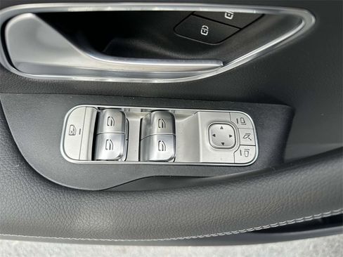 New 2025 Mercedes-Benz GLE 450 4MATIC image 12