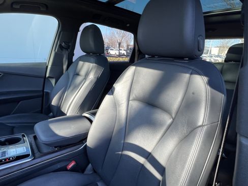 Used 2021 Audi Q7 3.0T Prestige w/ Prestige Package image 16