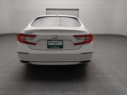 Used 2019 Honda Accord LX image 7