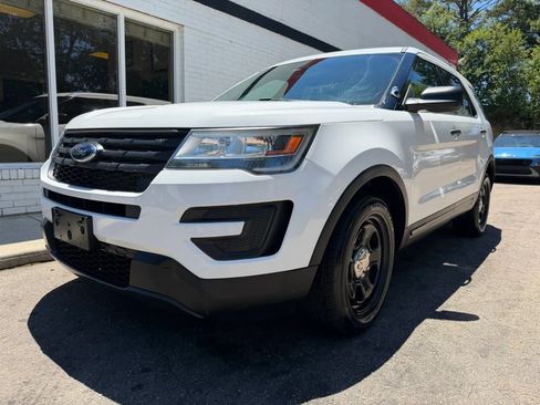 Used 2018 Ford Explorer 4WD Police Interceptor image 2