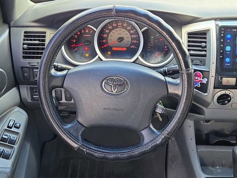 Used 2007 Toyota Tacoma PreRunner RWD image 18