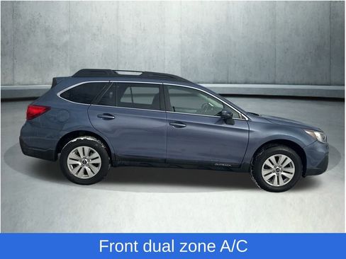 Used 2018 Subaru Outback 2.5i Premium image 7