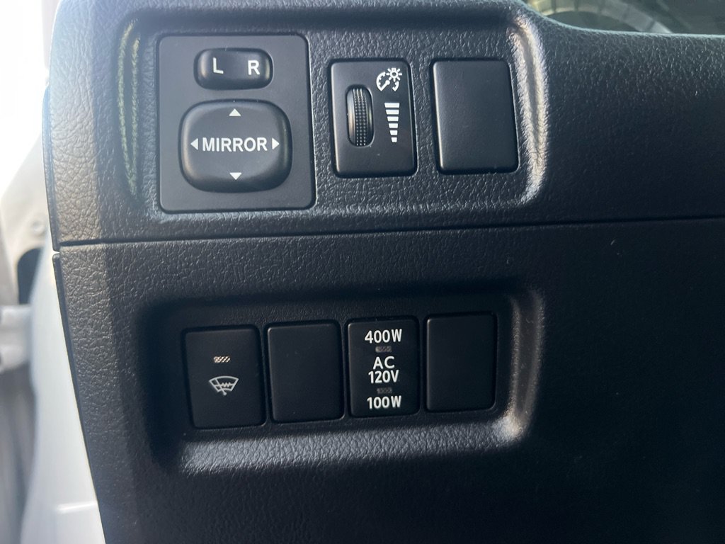 Used 2017 Toyota 4Runner SR5 Premium AWD/4WD image 24