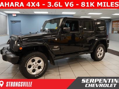 Used 2014 Jeep Wrangler Unlimited Sahara w/ Dual Top Group