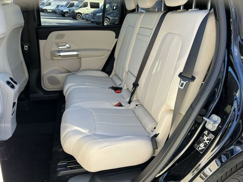 New 2026 Mercedes-Benz GLB 250 4MATIC image 23