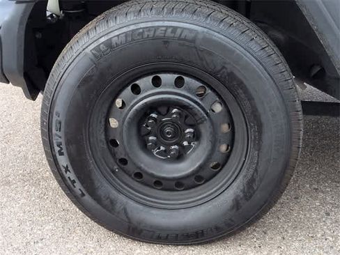 Used 2018 Jeep Wrangler Unlimited Sport S image 20