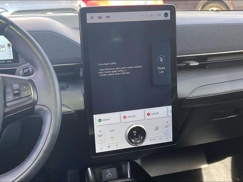 Used 2021 Ford Mustang Mach-E Premium image 7