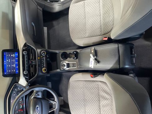 Used 2020 Ford Escape SE FWD image 15